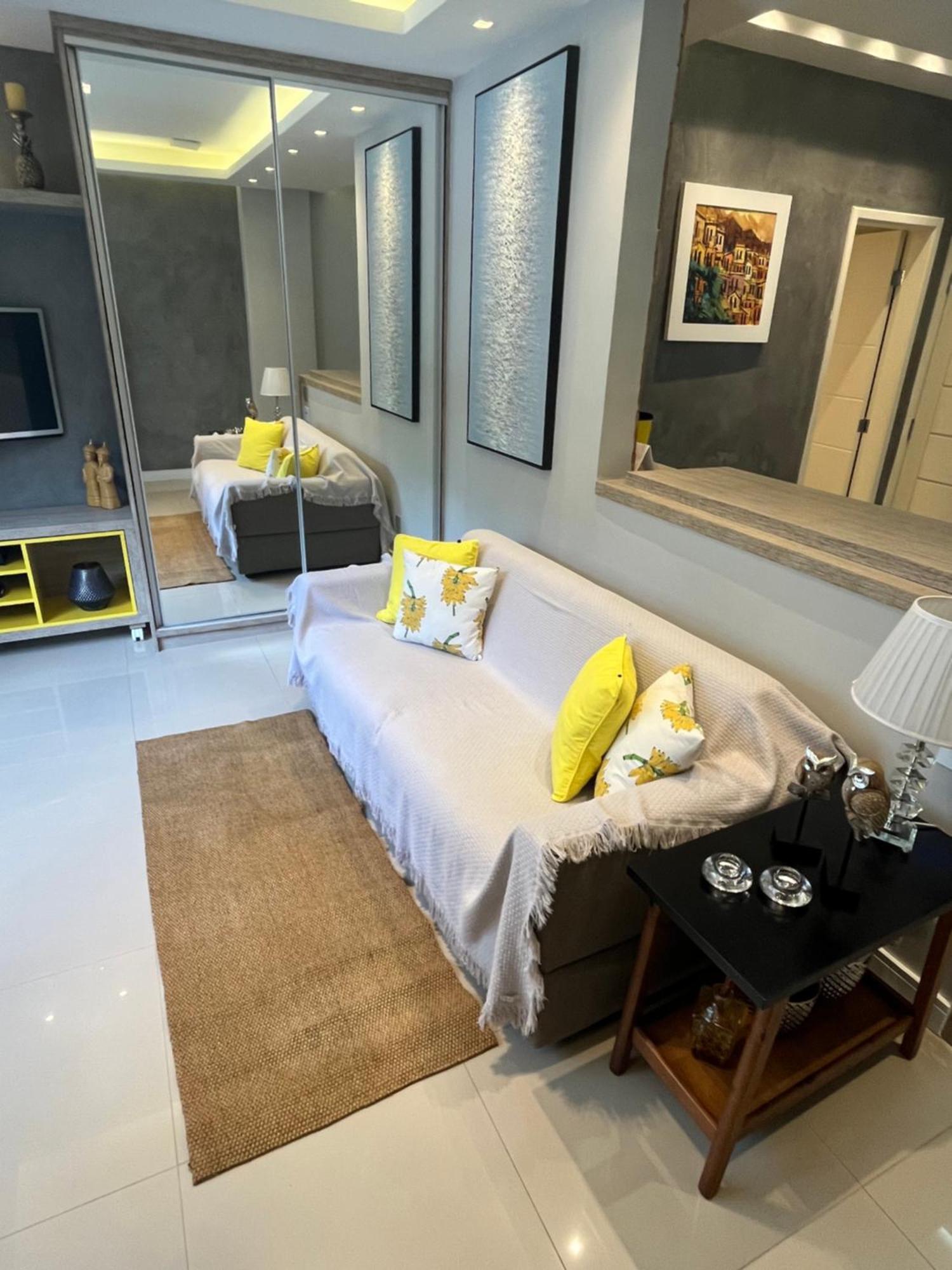 Apartamento Aparentemente Em Copacabana Bem Localizado Perto Da