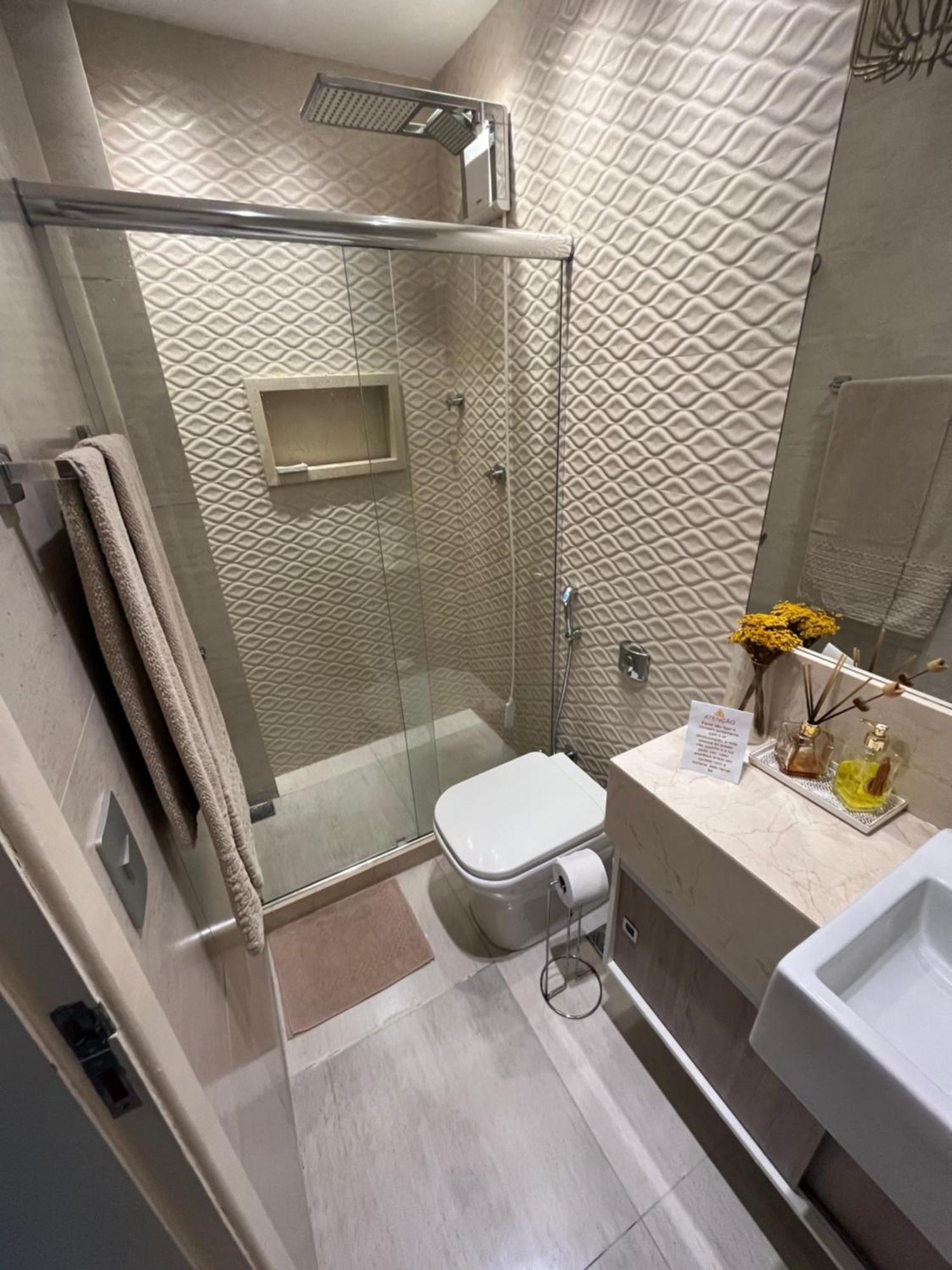 Aparentemente Em Copacabana Bem Localizado Perto Da Apartamento