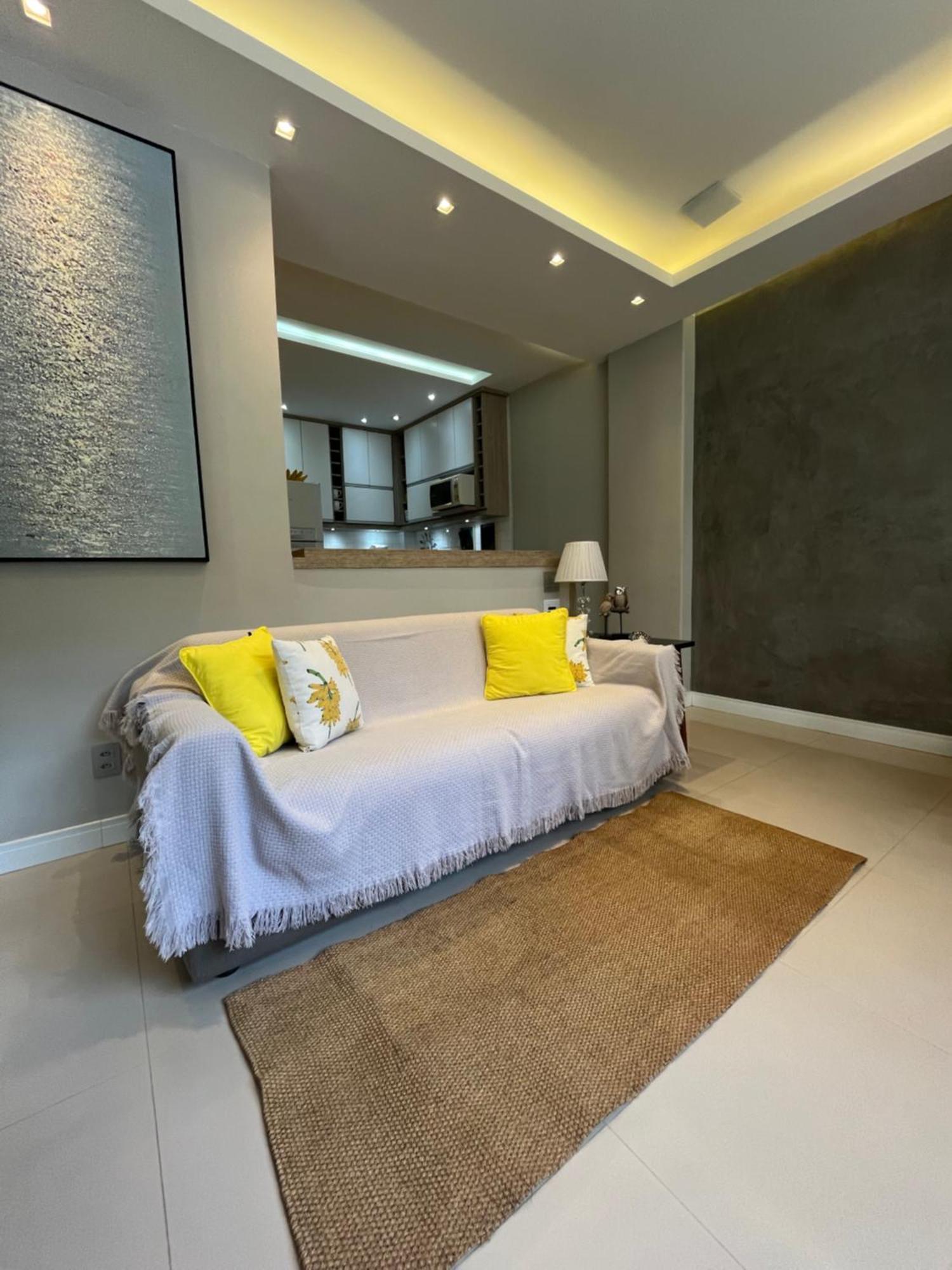 Apartamento Aparentemente Em Copacabana Bem Localizado Perto Da